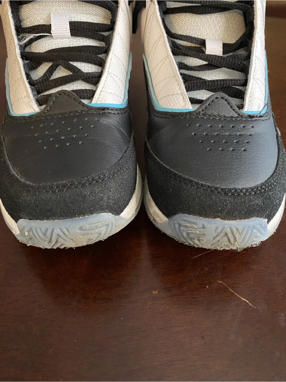 And1 Kids High-Top Sneakers in White, Black & Teal